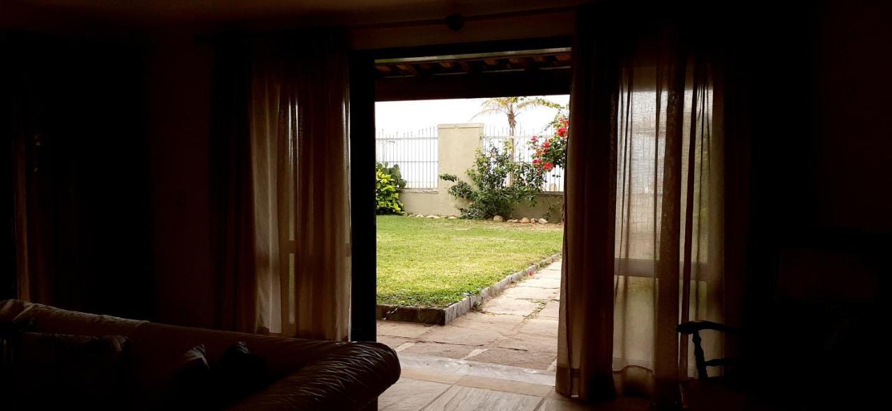 Casarao Pe Na Areia Pero Villa Cabo Frio Bagian luar foto